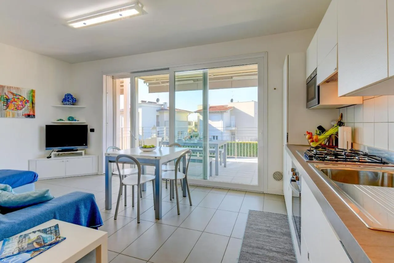 La Castellana Lake View Apartment Sirmione 0*,  Italy