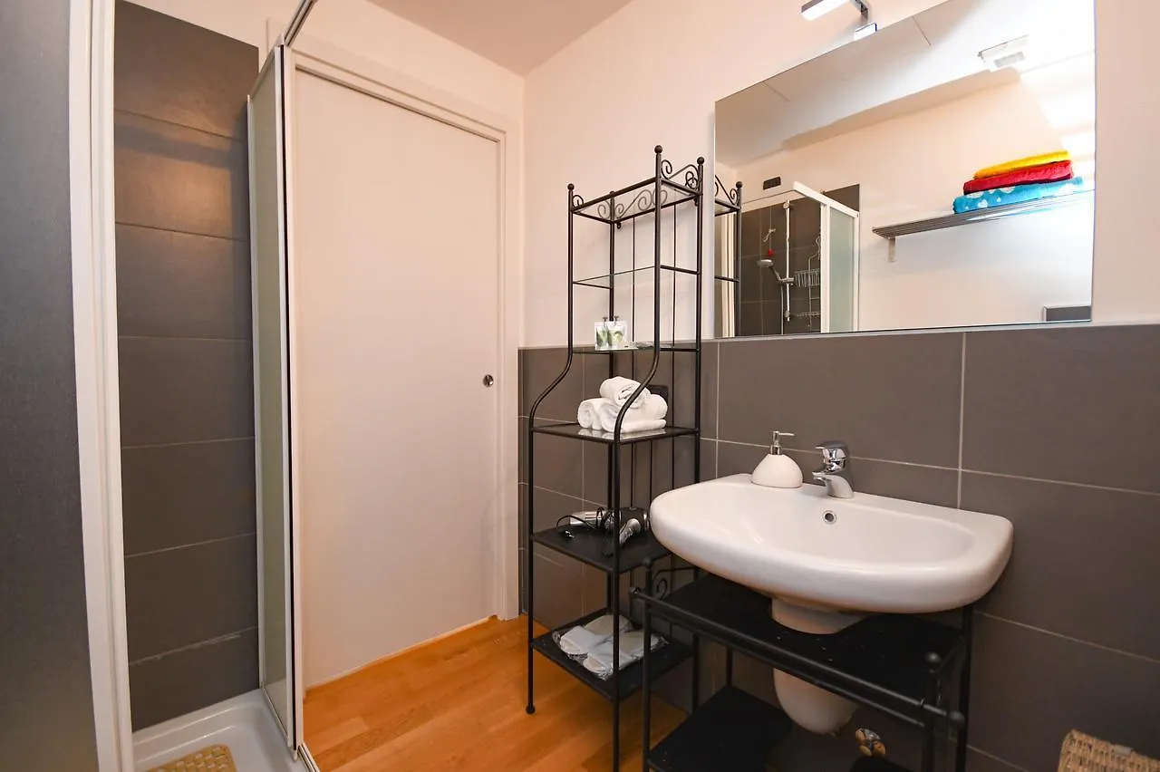 La Castellana Lake View Apartment Sirmione