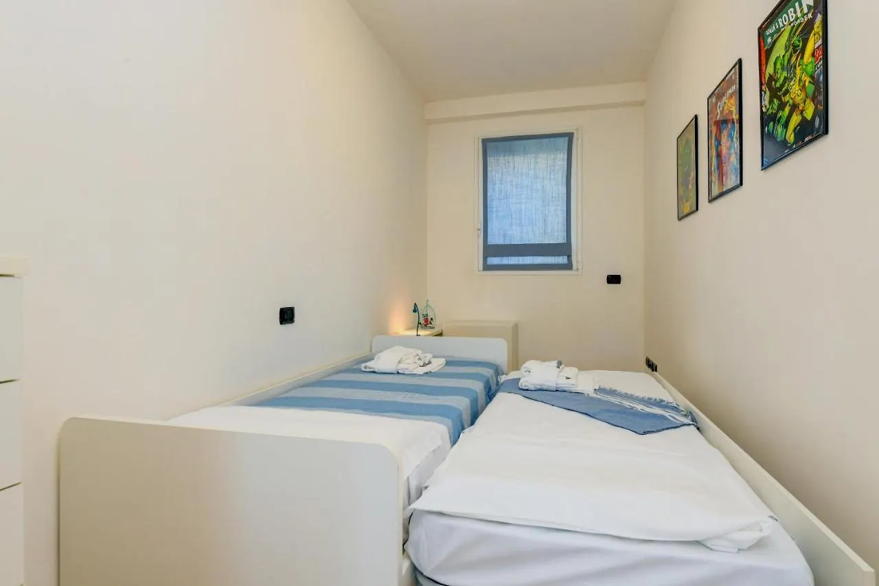 La Castellana Lake View Apartment Sirmione Italy